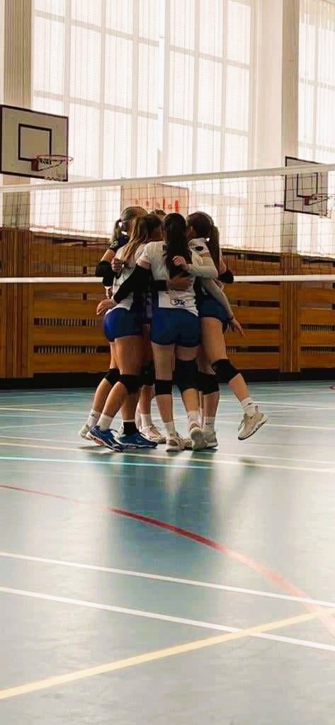 Juniorky Lokomotiva Fosfa Břeclav porazily Junior Brno na jejich palubovce 😀