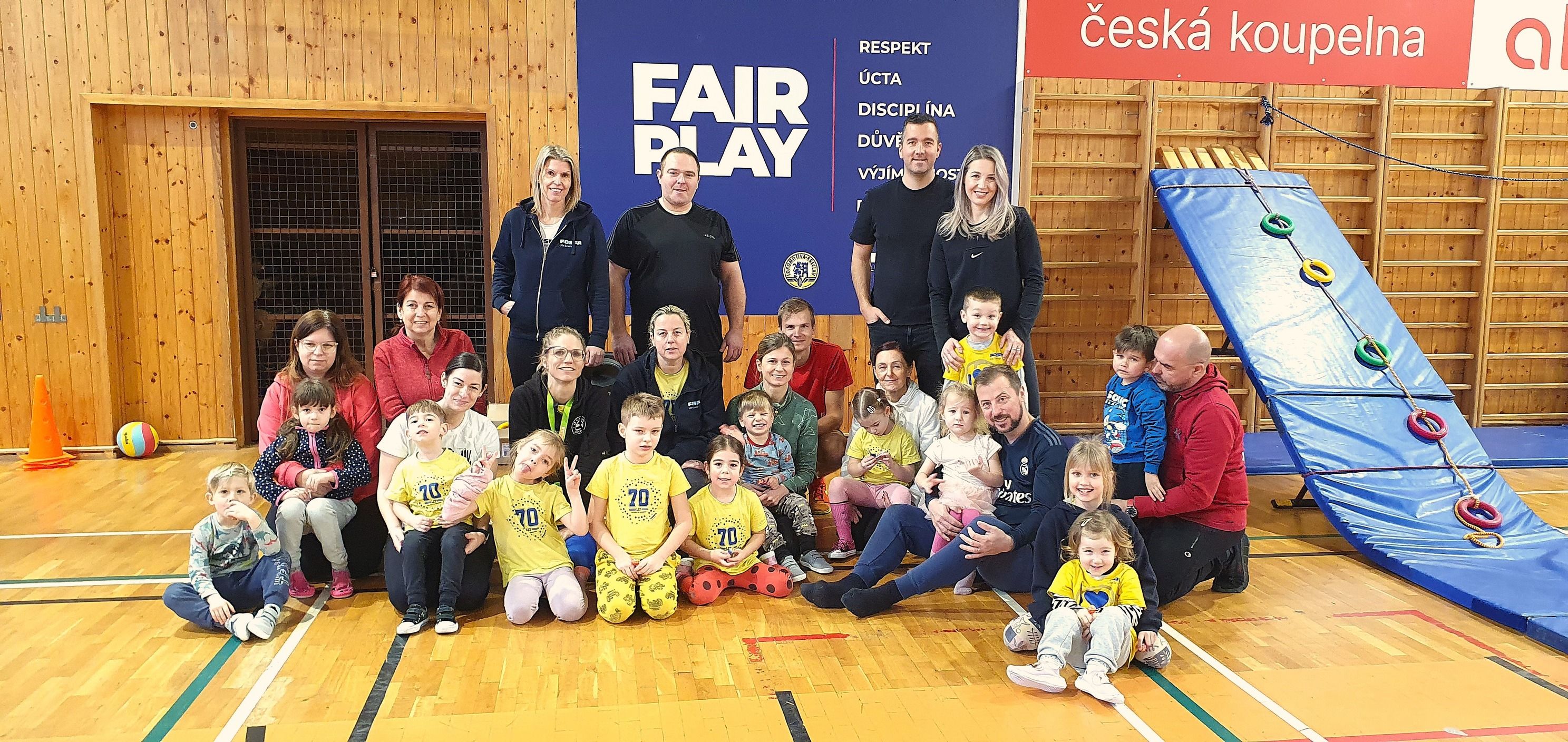 Únorové „VOLEJHRÁTKY"