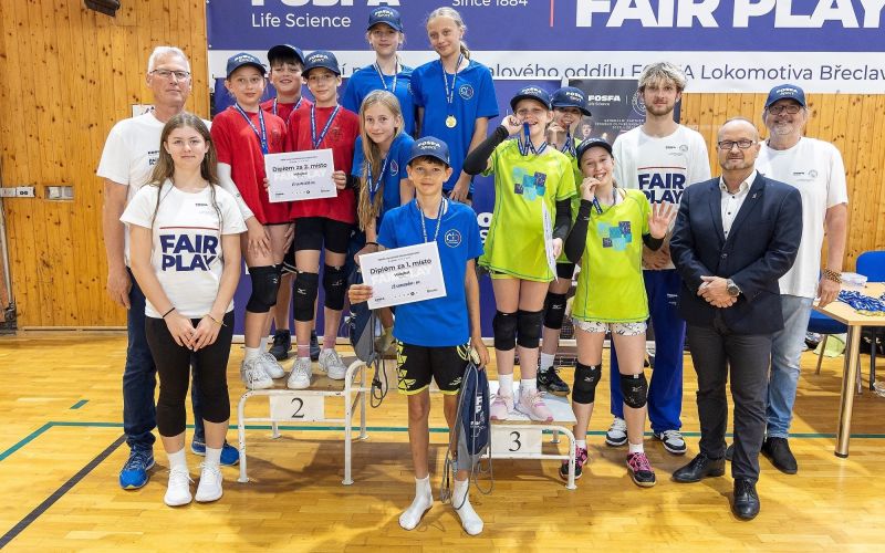 FOTO OHLÉDNUTÍ ZA FOSFA OLYMPIÁDOU BŘECLAVSKÝCH ŠKOL 2025 - VOLEJBALOVÝM TURNAJEM