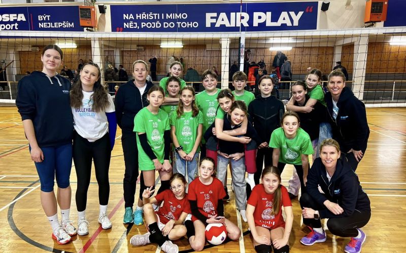 Krajský minivolejbal v Břeclavi přinesl radost, bojovnost i skvělé výsledky 👏🏐