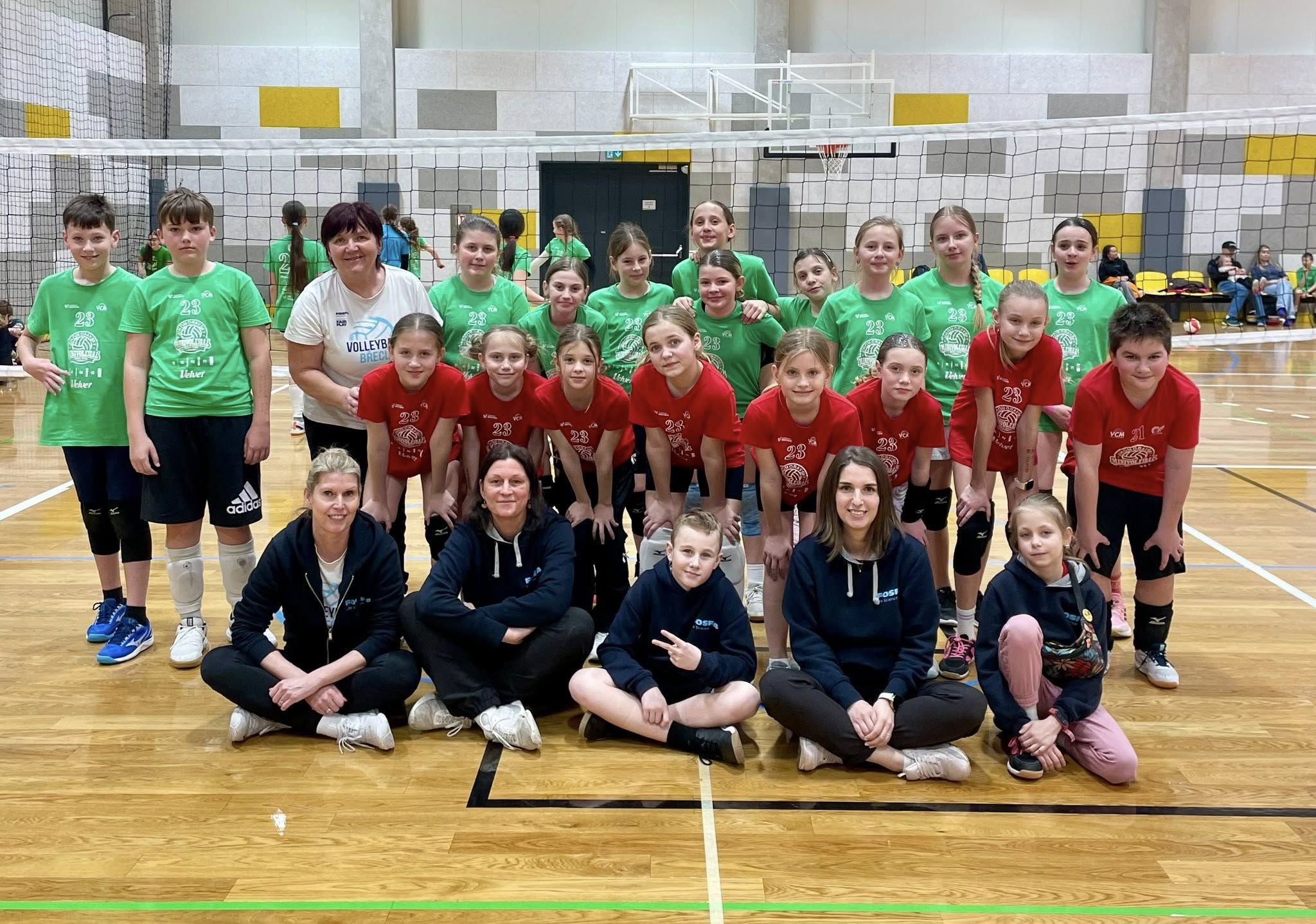 🏐 Minivolejbal v Brně přinesl medaile i bojovné výkony