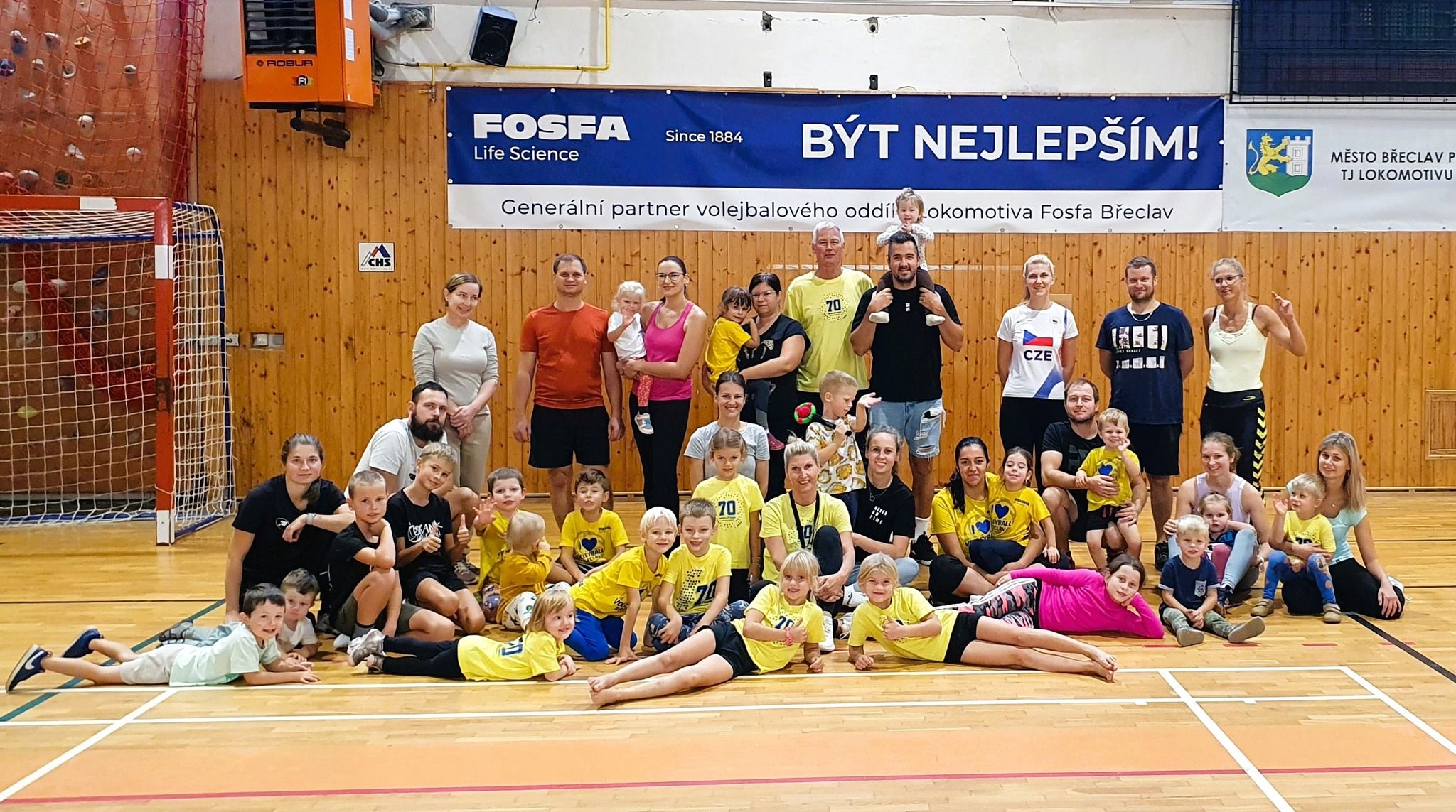 🤸 S novou volejbalovou sezónou opět rozbíháme také populární „VOLEJHRÁTKY“. 🤾‍♀