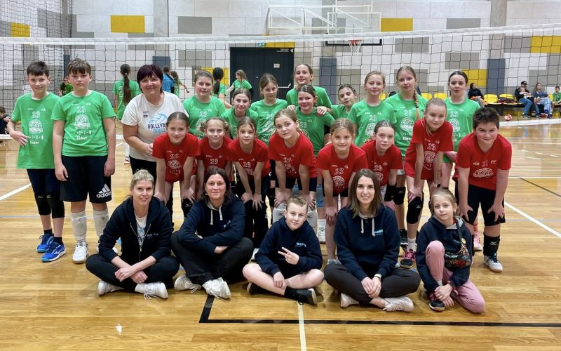 🏐 Minivolejbal v Brně přinesl medaile i bojovné výkony