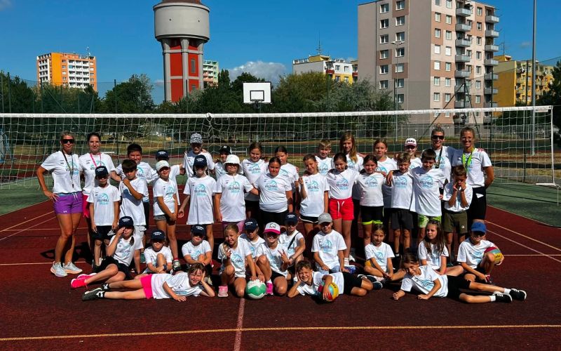 🏐☀️ Zase po roce se uskutečnil volejbalový příměstský tábor našeho klubu Fosfa Lokomotiva Břeclav! 💙