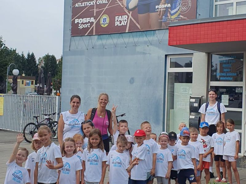Na Lokomotivě odstartovala Prázdninová volejbalová školka