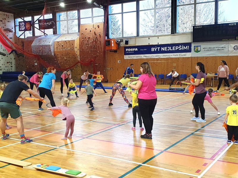 ❄️ Listopadové VOLEJHRÁTKY přivítalo chladné ráno ❄️