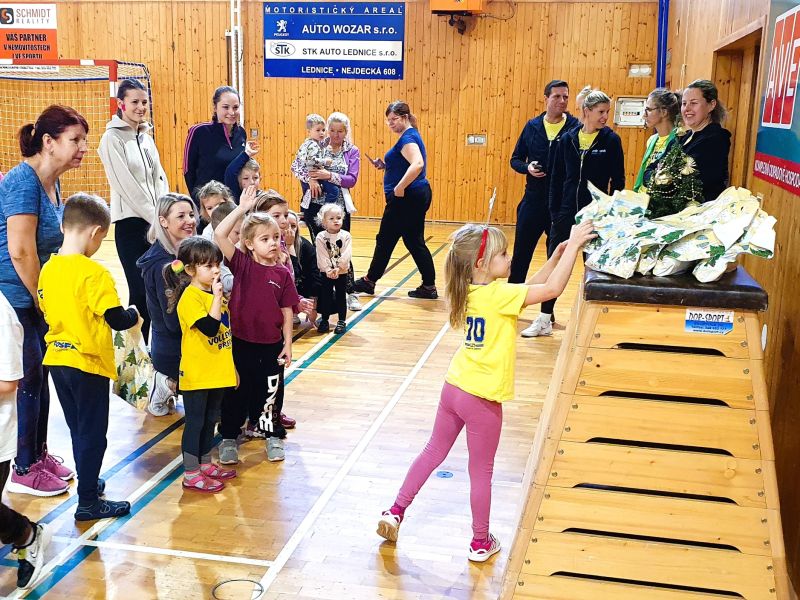 🎄🎄 Předvánoční VOLEJHRÁTKY na Lokomotivě 🎄🎄