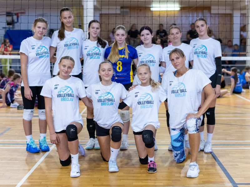 Mezinárodní volejbalový svátek v Břeclavi: Na Lokomotivě se střetl moravský temperament s polskou školou