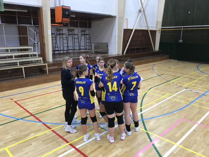 Kadetky B získávají herní zkušenosti