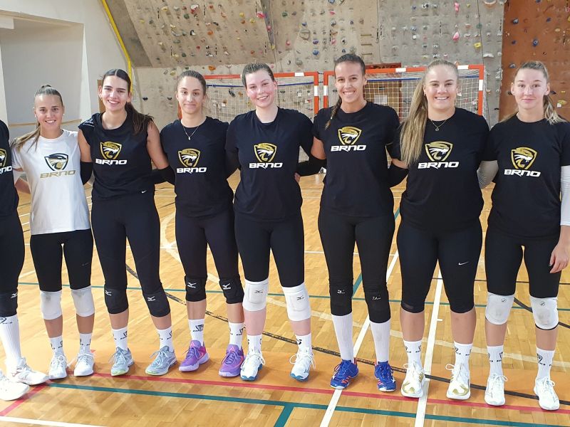 X. ročník FOSFA Volleyball Cup vyhrály domácí ženy 😀