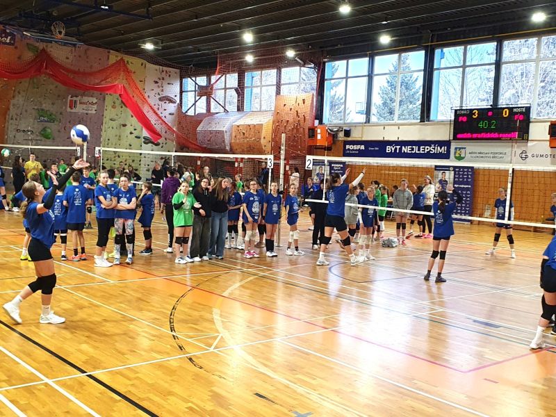 Turnaj Jihomoravského barevného minivolejbalu v Břeclavi se konal pod záštitou společnosti FOSFA