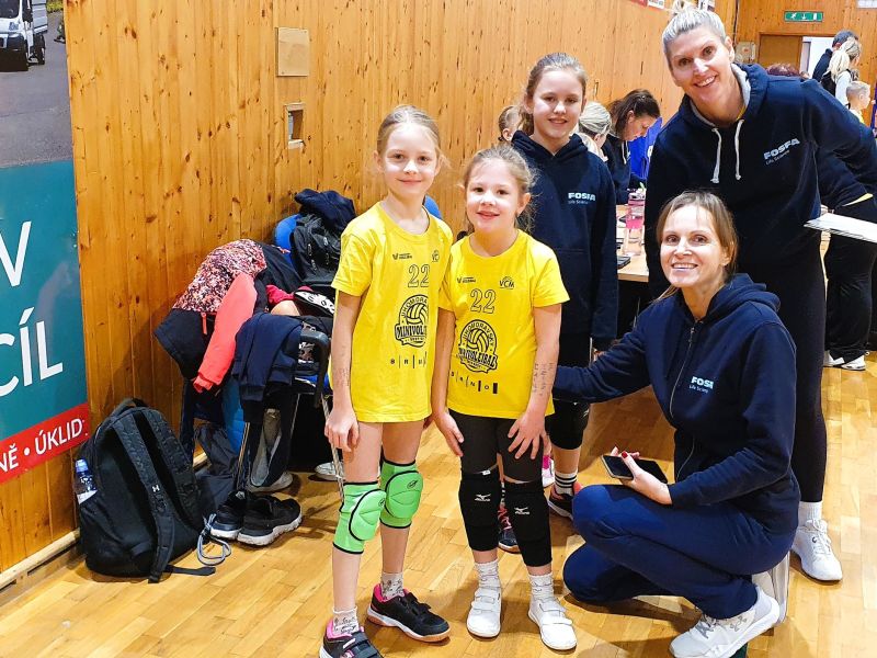 Jihomoravský minivolejbal hostoval v Břeclavi na Lokomotivě