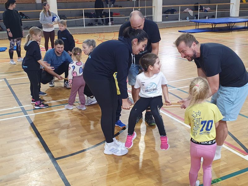 🤾‍♀️🤾Listopadové VOLEJHRÁTKY pobavily malé i velké 🤼‍♀️