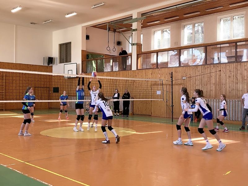 Mladší žákyně Lokomotivy Fosfa Břeclav uspěly v prvním kole MČR U14Z 😀