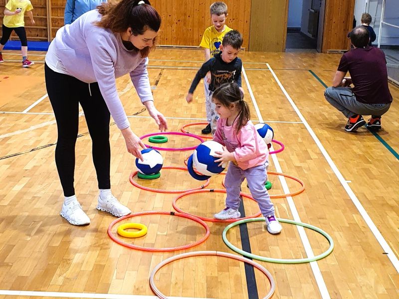 První březnové VOLEJHRÁTKY s novou překážkovou dráhou bavily