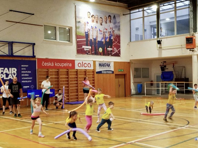 VOLEJHRÁTKY přinesly radostné sportování rodičů a dětí 🤩
