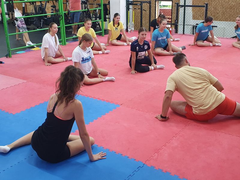 🏋️‍♀️ Začínáme kondiční přípravu 💪