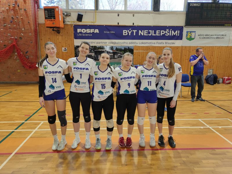 Juniorky na domácí palubovce zazářily 🏐👌