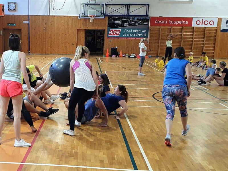 „VOLEJHRÁTKY“ mají prázdniny 😀