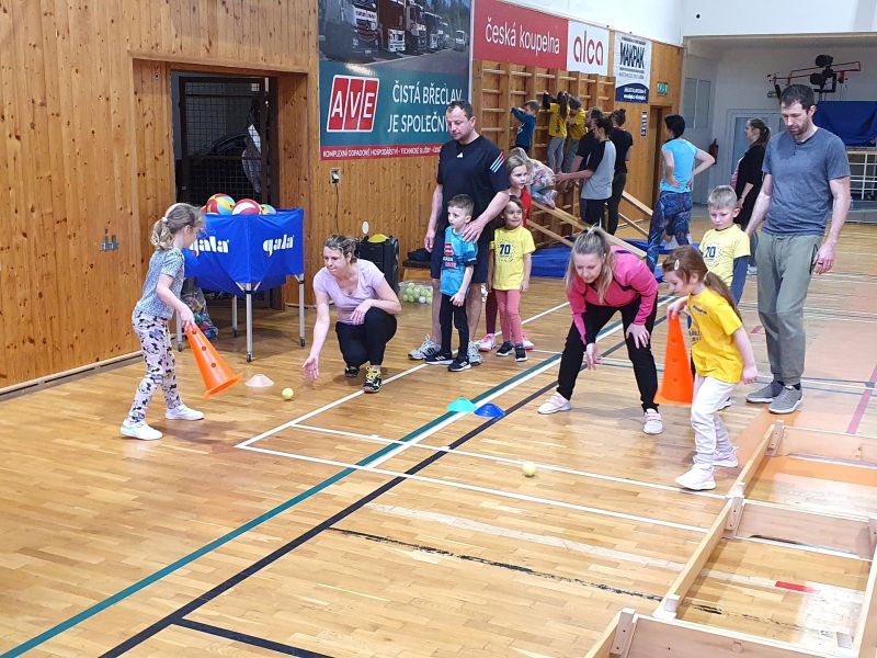 Aprílové počasí = rekordní počet sportujících dětí a rodičů 😀