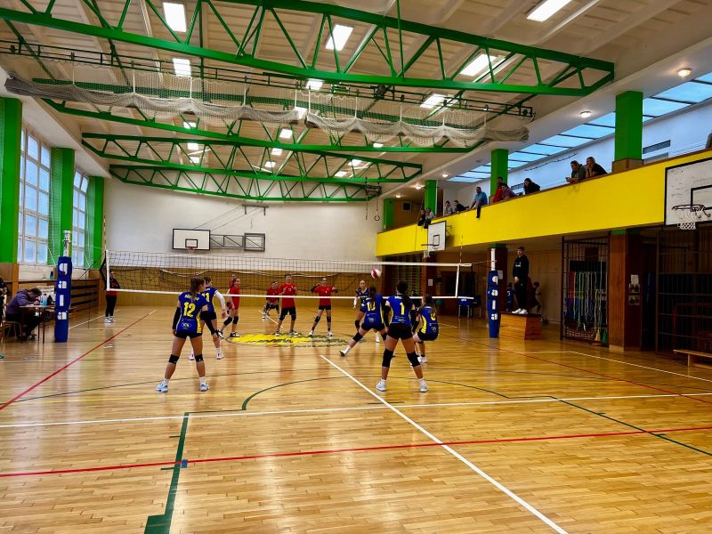 Břeclavské dívky obstály ve vyšší skupině Poháru 7. tříd 👏