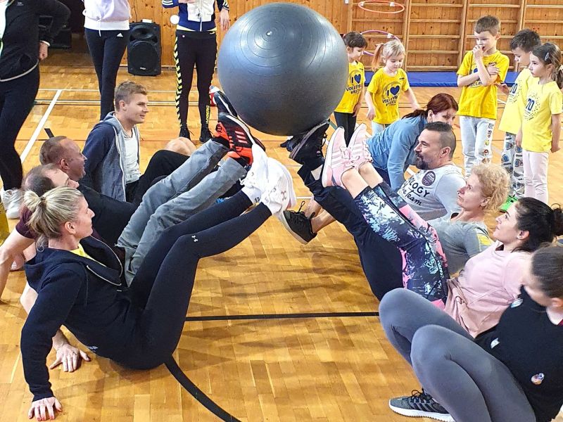 První březnové VOLEJHRÁTKY s novou překážkovou dráhou bavily